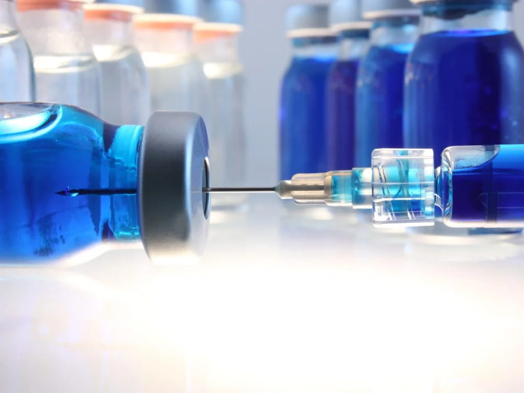 methylene blue and syringe